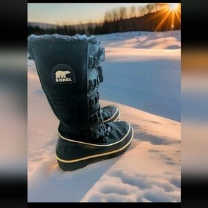Sorel Tivoli High II Waterproof Suede Boots NL2093-010 Black Faux Fur Size 6.5